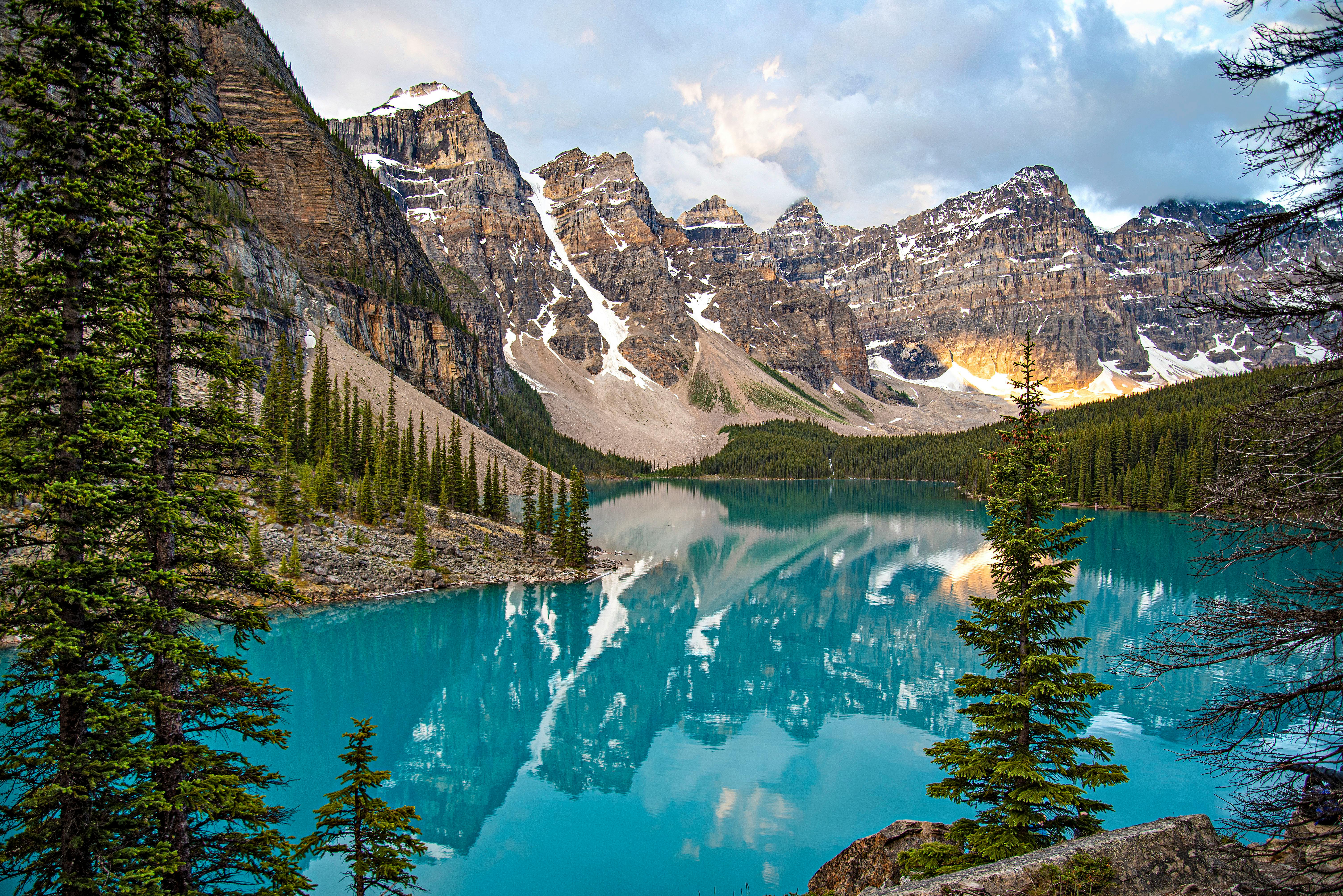 Rocky Mountains landscape with a turquoise lake