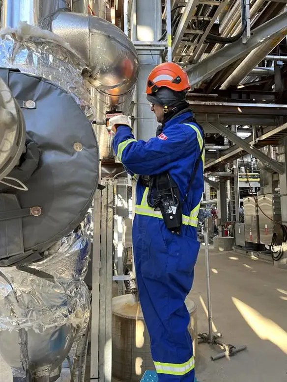 valve insulation installation